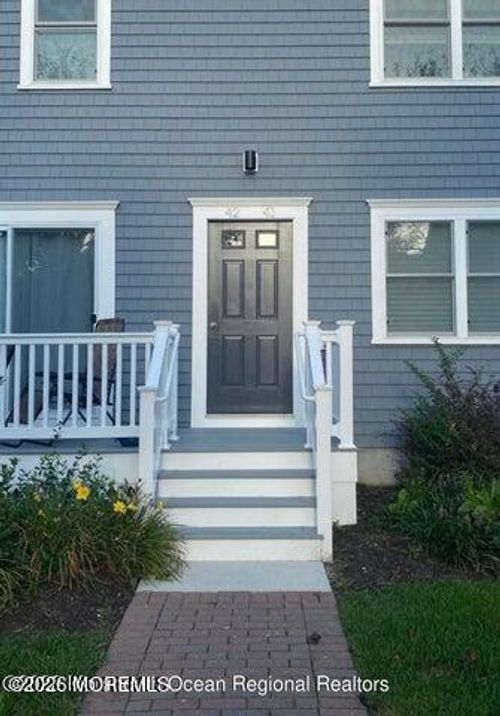 42-31 Cedar Ave, Long Branch, NJ, 07740-5166 | Card Image