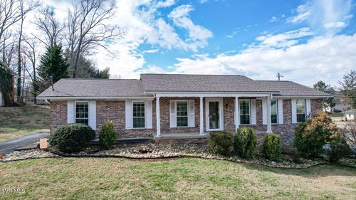 1400 Brentwood Dr, Greeneville, TN, 37743-6609 | Card Image