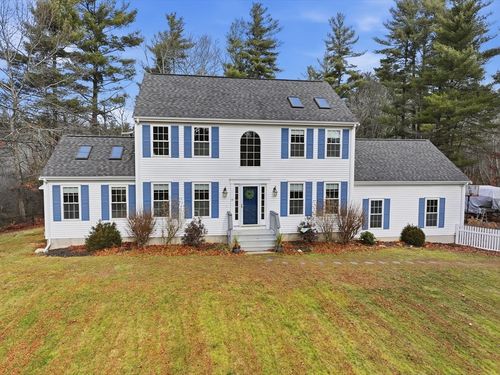 14 Marks Ln, East Freetown, MA, 02717-1063 | Card Image