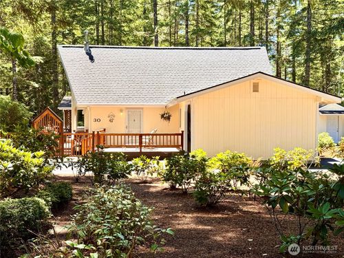 30 E Hemlock Ln, Union, WA, 98592-9419 | Card Image