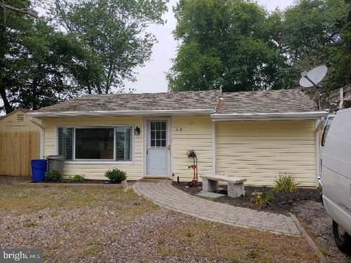418 Beach Blvd, Forked River, NJ, 08731-4940 | Card Image