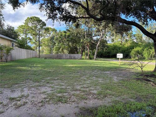 3215 Laurel Ave, Clearwater, FL, 33762-4530 | Card Image
