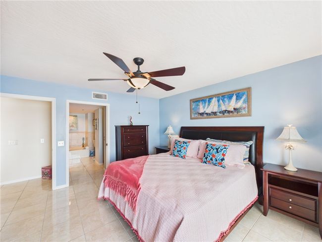 6039 - 6039 River Run Dr, House attached with 2 bedrooms, 2 bathrooms and null parking in Sebastian FL | Image 19