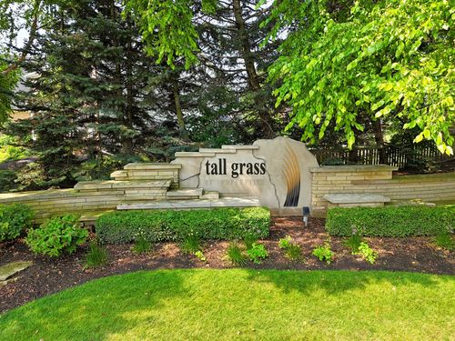 3316 Tall Grass Dr, Naperville, IL, 60564-4445 | Card Image