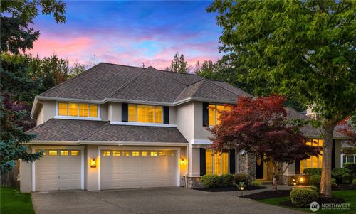 1141 268th Way Se, Sammamish, WA, 98075-7978 | Card Image