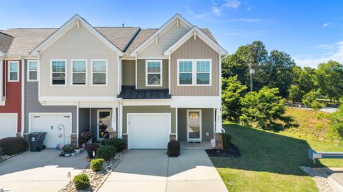 423 Hague Dr, Duncan, SC, 29334-8986 | Card Image