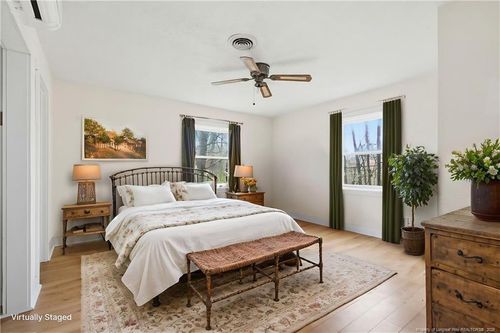 208 Kyra Ln, Maxton, NC, 28364-7706 | Card Image