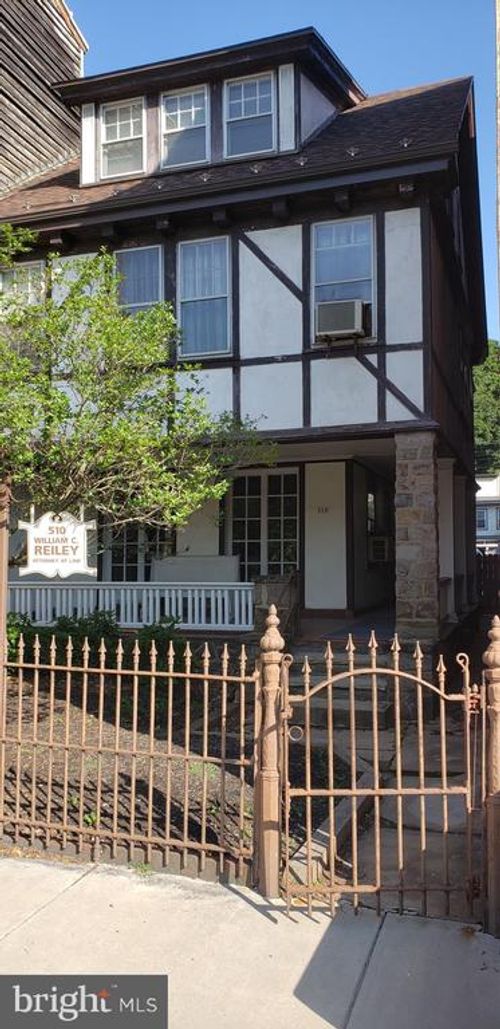 510 W Market St, POTTSVILLE, PA, 17901-2809 | Card Image