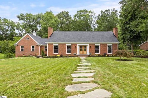 8 Hearthstone Lane, Greenville, SC, 29615 | Card Image