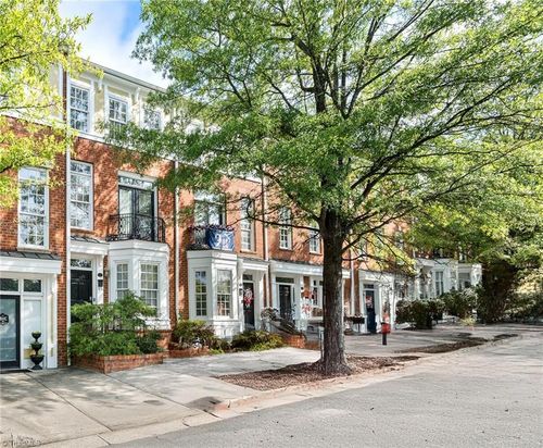 205 Southside Sq, Greensboro, NC, 27406-1681 | Card Image