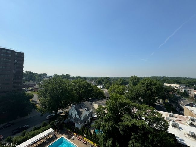 APT-10H - 285 Aycrigg Ave, Townhouse with 1 bedrooms, 1 bathrooms and null parking in Passaic NJ | Image 14