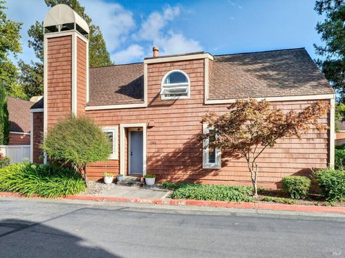 2506 Lakeview Drive, Santa Rosa, CA, 95405 | Card Image