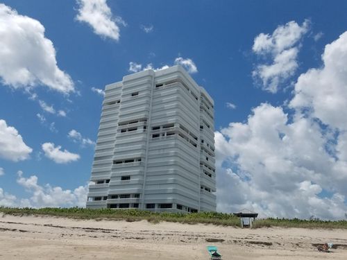 apt-1402-9960 S Ocean Dr, Jensen Beach, FL, 34957-2453 | Card Image