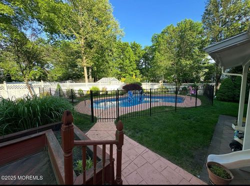2031 Longewood Ln, Toms River, NJ, 08755-1084 | Card Image