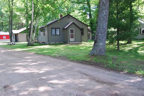 4050 Grass Lake Rd, West Branch, MI, 48661-9583 | Card Image