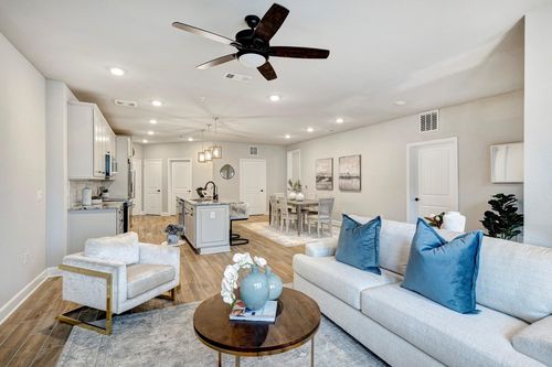 apt-2206-6804 Westview Dr, Houston, TX, 77055-6908 | Card Image