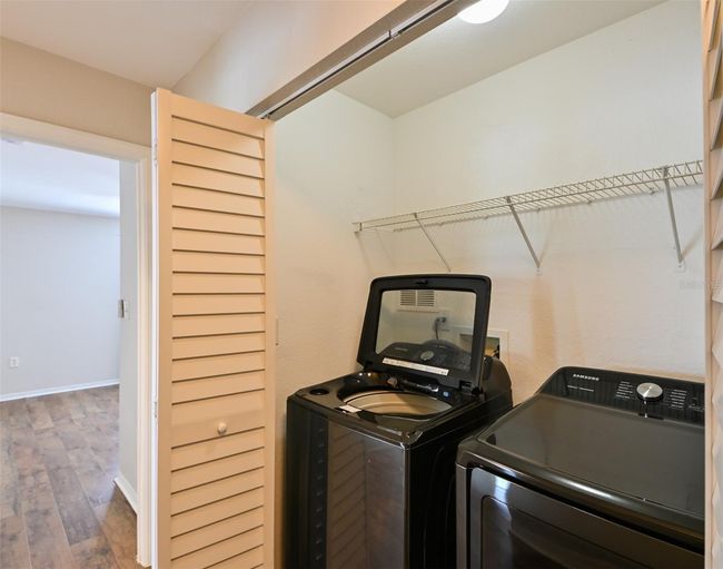 9730 - 9730 Lake Chase Island Way, Condo with 3 bedrooms, 2 bathrooms and null parking in TAMPA FL | Image 16