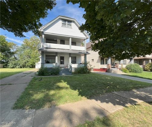 4026 E 52nd St, Newburgh Heights, OH, 44105-4845 | Card Image