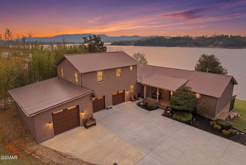 468 Trotline Rd, Dandridge, TN, 37725-6240 | Card Image