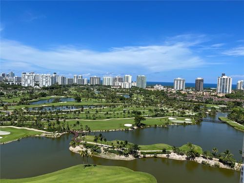 2313-19501 W Country Club Dr, Aventura, FL, 33180-2481 | Card Image