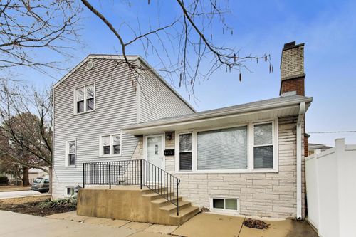 3801 N Osceola Ave, Chicago, IL, 60634-3309 | Card Image
