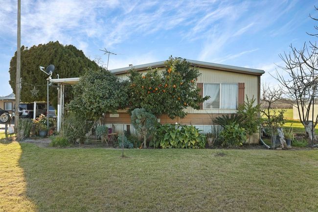 5725 N Wall Rd, House other with 2 bedrooms, 1 bathrooms and null parking in Linden CA | Image 40