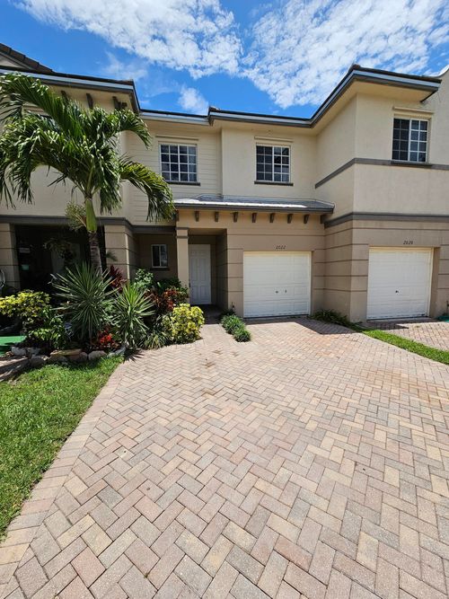 2022 Marsh Harbor Dr, Riviera Beach, FL, 33404-6438 | Card Image