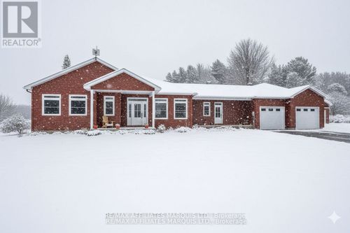 21038 Mccormick Rd, Alexandria, ON, K0C1A0 | Card Image
