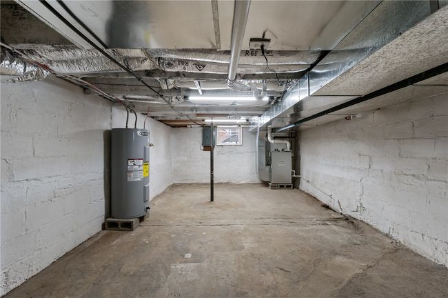 623 6 Th St, House other with 2 bedrooms, 2 bathrooms and 2 parking in W Leechburg PA | Image 25