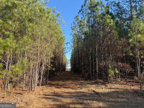 005 Cleghorn Dr, Tallassee, AL, 36078 | Card Image