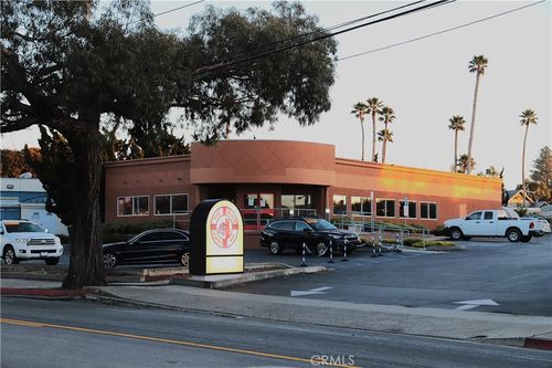 850 Quintana Rd, Morro Bay, CA, 93442-2329 | Card Image