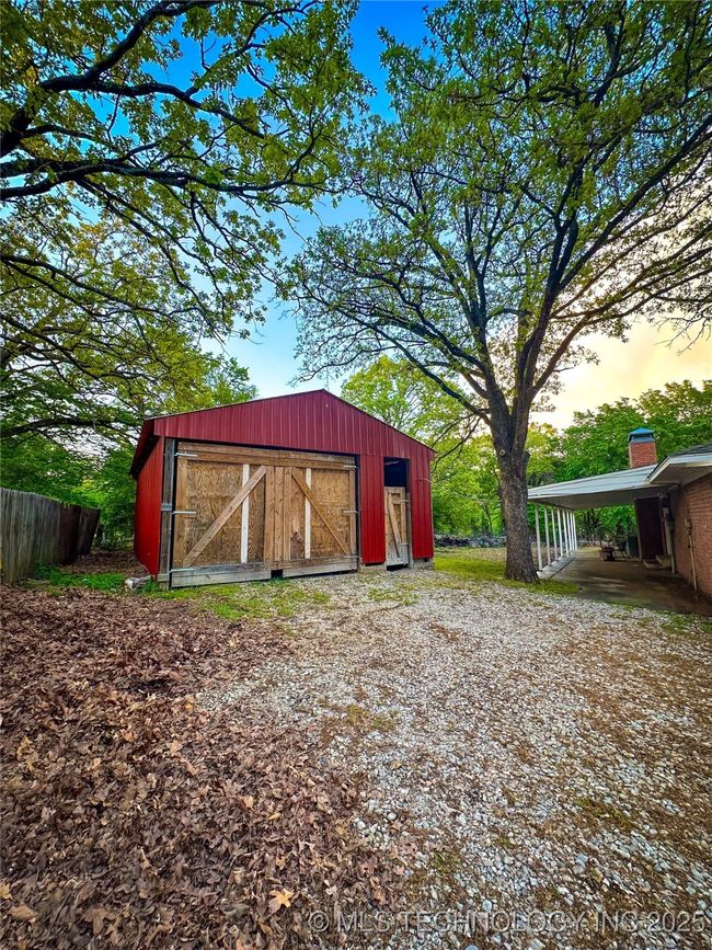 27369 131 St St, House other with 3 bedrooms, 2 bathrooms and null parking in Coweta OK | Image 26