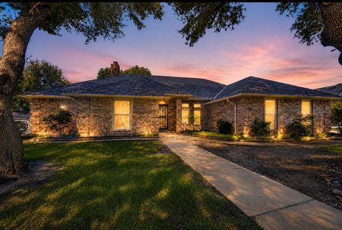 3800 Snow Creek Dr, Aledo, TX, 76008-3589 | Card Image