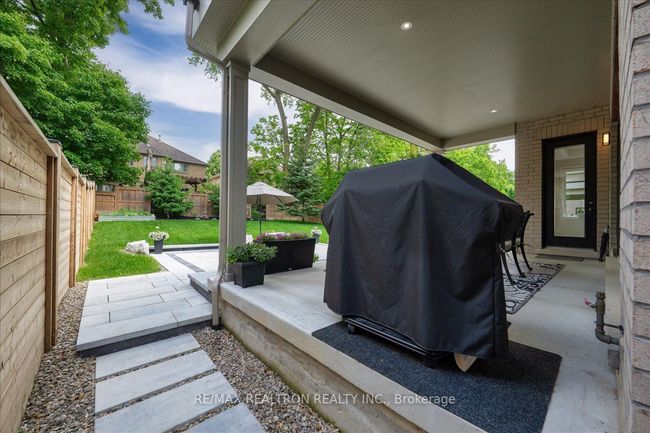 92 Klees Cres, House other with 4 bedrooms, 4 bathrooms and 2 parking in Aurora ON | Image 44