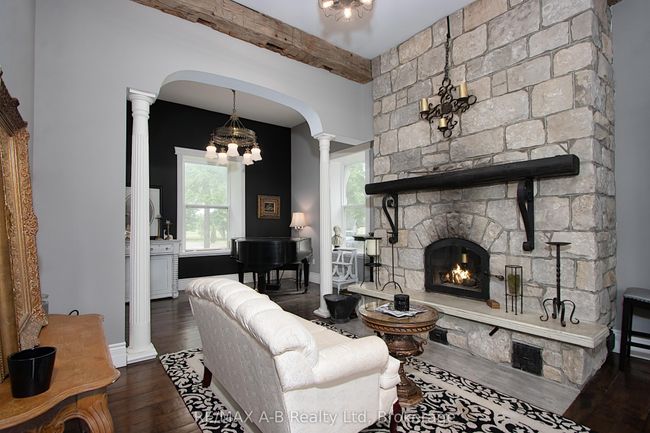 12096 Gale Rd, House other with 5 bedrooms, 4 bathrooms and 10 parking in Middlesex Centre ON | Image 18