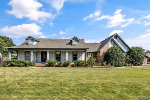 200 Federal Ln, Huntsville, AL, 35811-8812 | Card Image