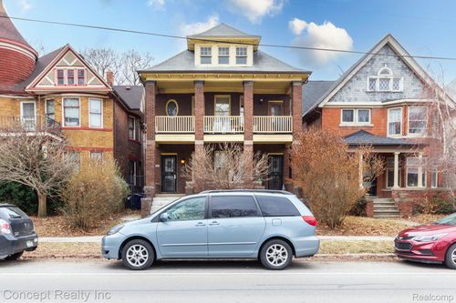 1461 Clark St, Detroit, MI, 48209-2452 | Card Image