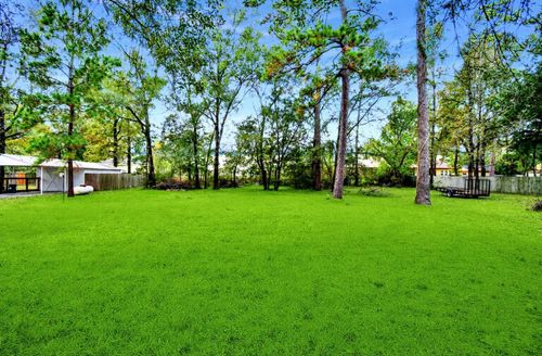 10615 Twin Oak Dr, Conroe, TX, 77385-9556 | Card Image