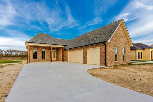 373 Independence Dr, Houma, LA, 70360-2550 | Card Image