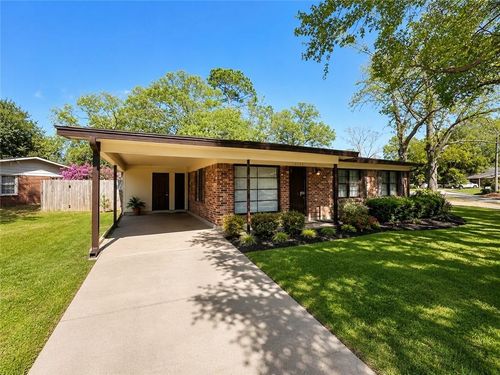 4242 Marmora Dr, Mobile, AL, 36609-6002 | Card Image