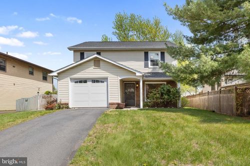 102 Sexton Ct, STERLING, VA, 20164-3010 | Card Image