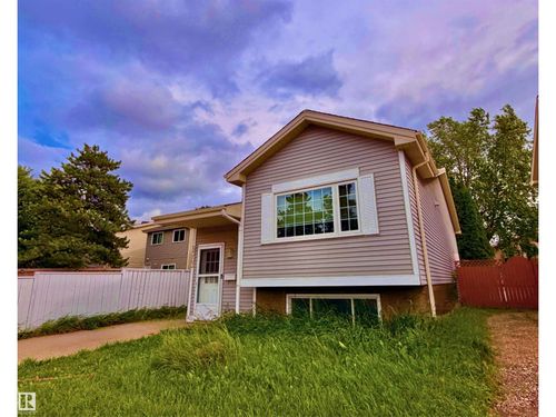 5303 21 Ave Nw, Edmonton, AB, T6L5G5 | Card Image