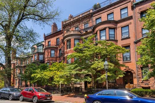 apt-12-261 Marlborough St, Boston, MA, 02116-1707 | Card Image