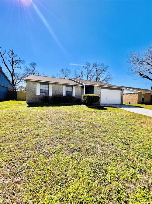 14634 Edenglen Dr, Houston, TX, 77049-3811 | Card Image