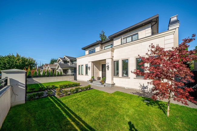 6791 Bryant Street, House other with 6 bedrooms, 8 bathrooms and 5 parking in Burnaby BC | Image 6