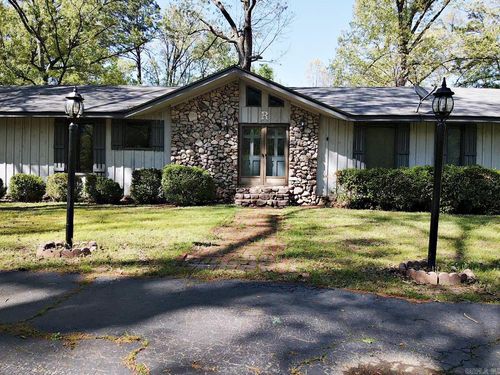 100 Canterbury Ln, Arkadelphia, AR, 71923-8105 | Card Image