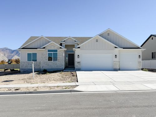 240-2098 N 425 W, Tooele, UT, 84074-8319 | Card Image