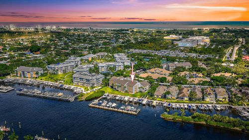 513 Oak Harbour Dr, Juno Beach, FL, 33408-2141 | Card Image