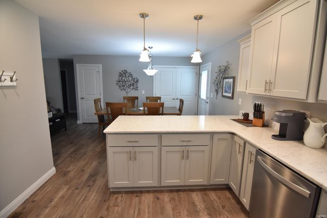 205 W Locust St, Condo with 2 bedrooms, 2 bathrooms and null parking in Fort Branch IN | Image 4