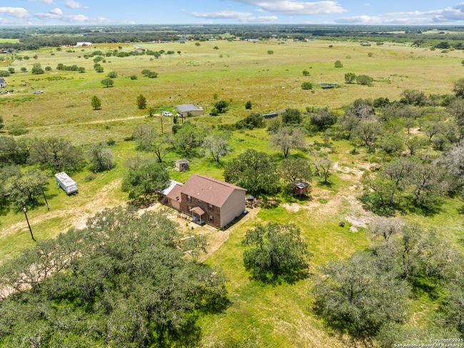 1655 Eichman Rd, House other with 4 bedrooms, 2 bathrooms and null parking in Poteet TX | Image 10